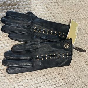 Michael Kors, leather gloves